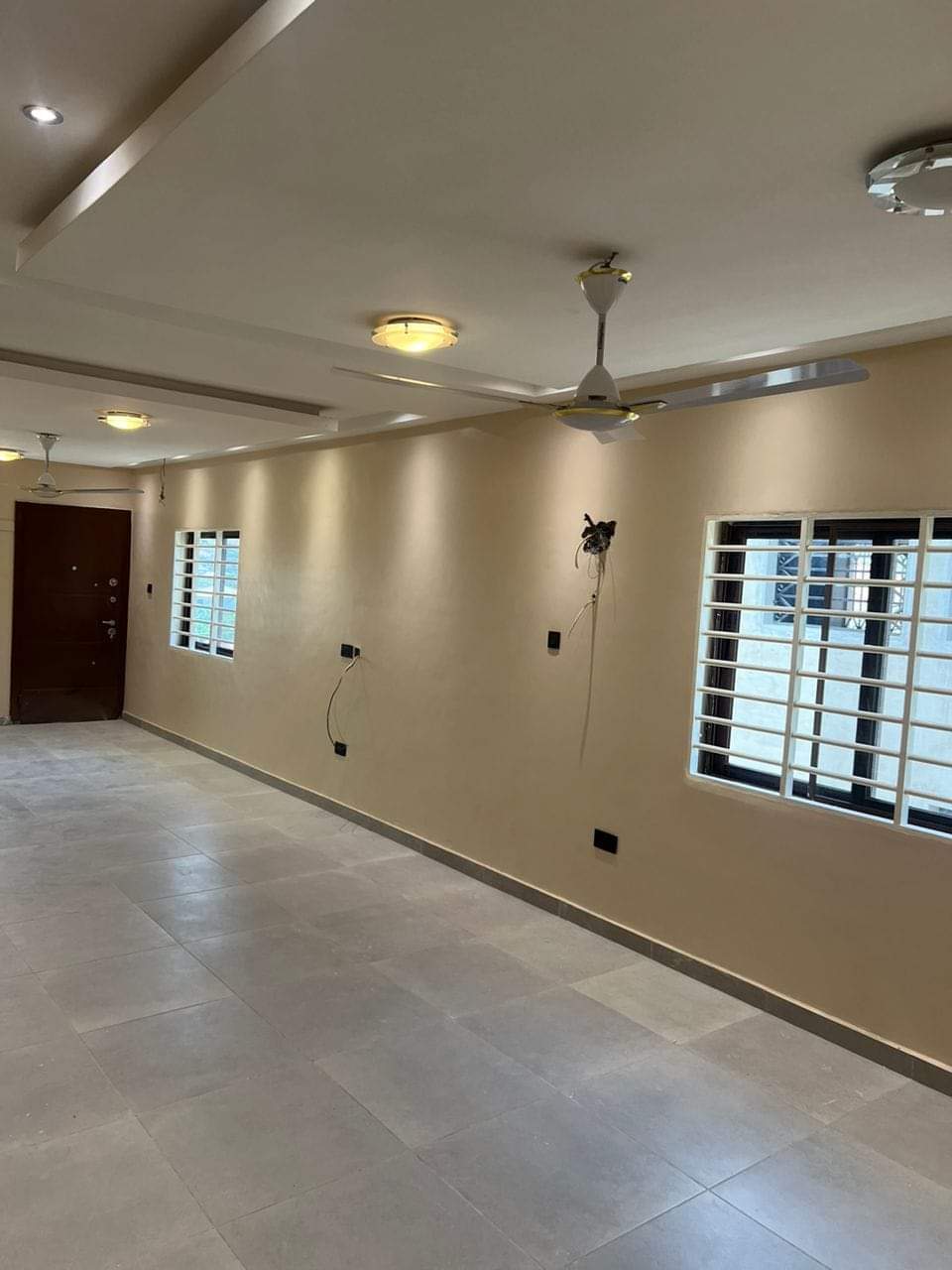 Good looking luxurious semi detached 3 Bedrooms house