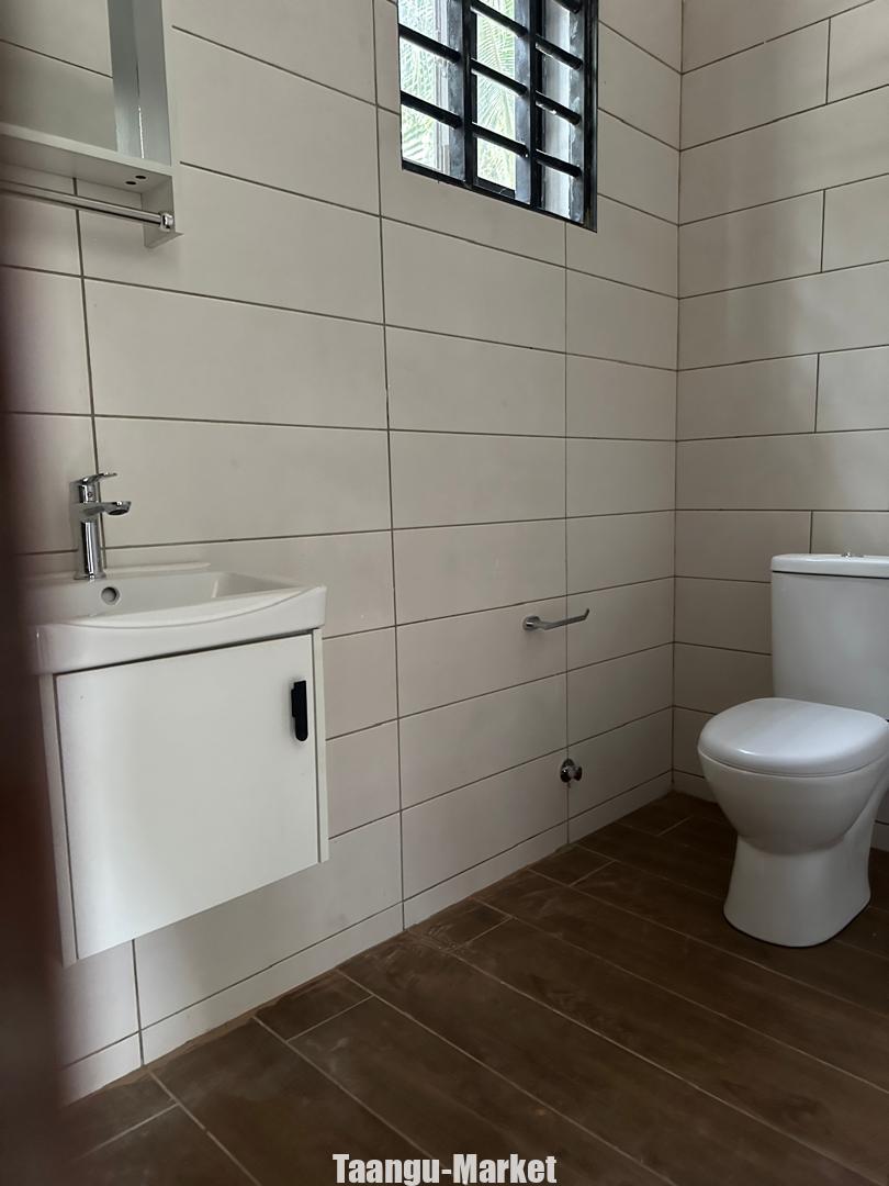 Newly Built 4 Bedroom House With  A Boys Quarter