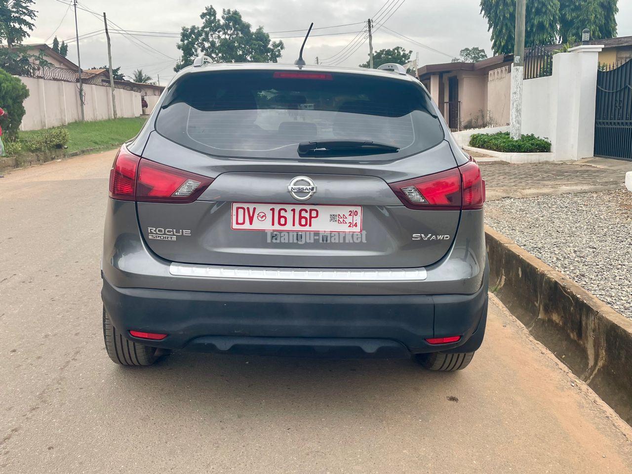 Nissan Rogue S 2017 model