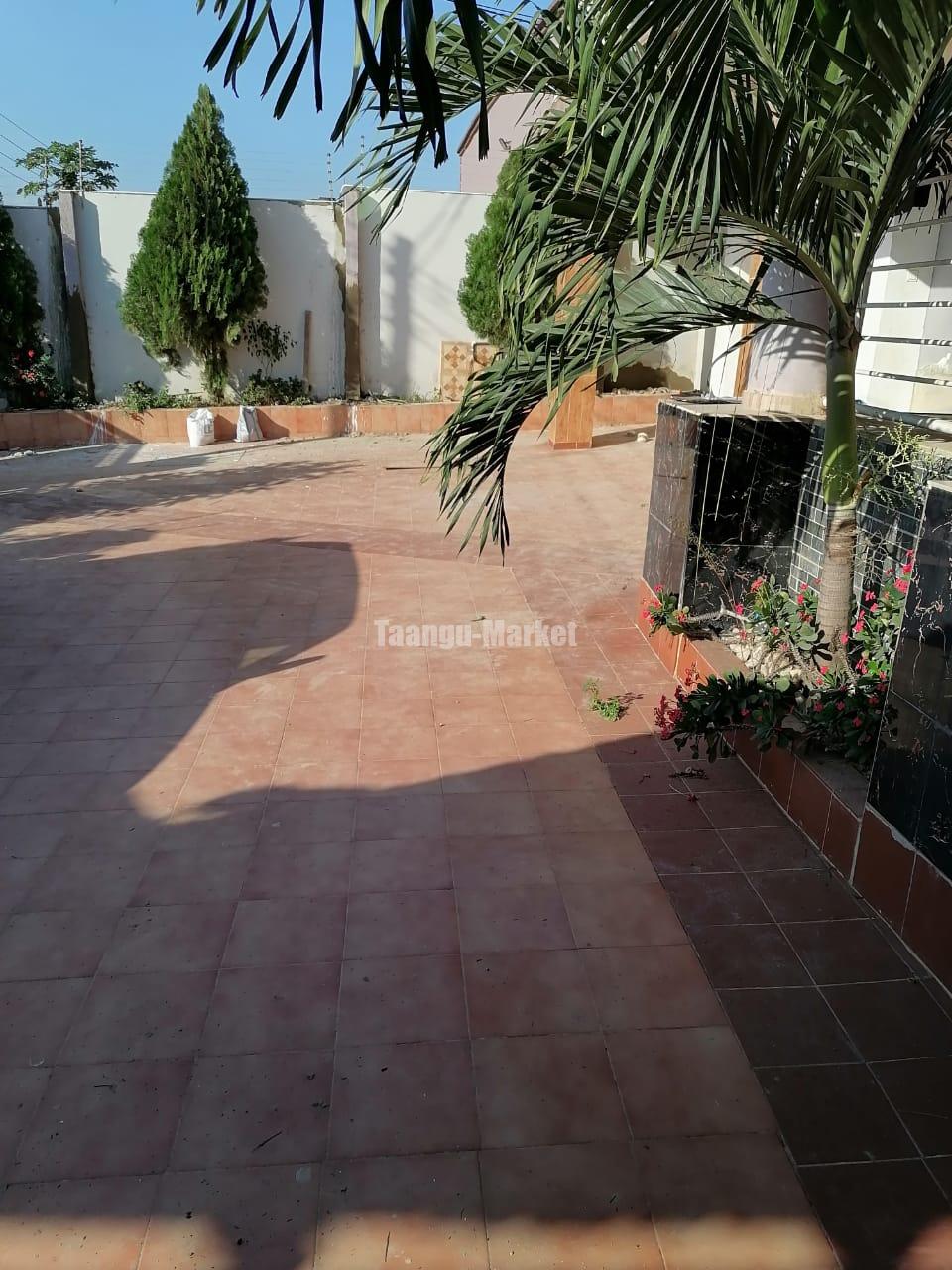 Executive four bedroom bedroom house for rent @ Kwabenya